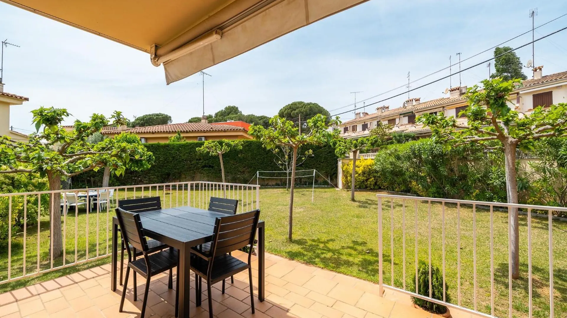 5 Bedroom Villa In L' Escala